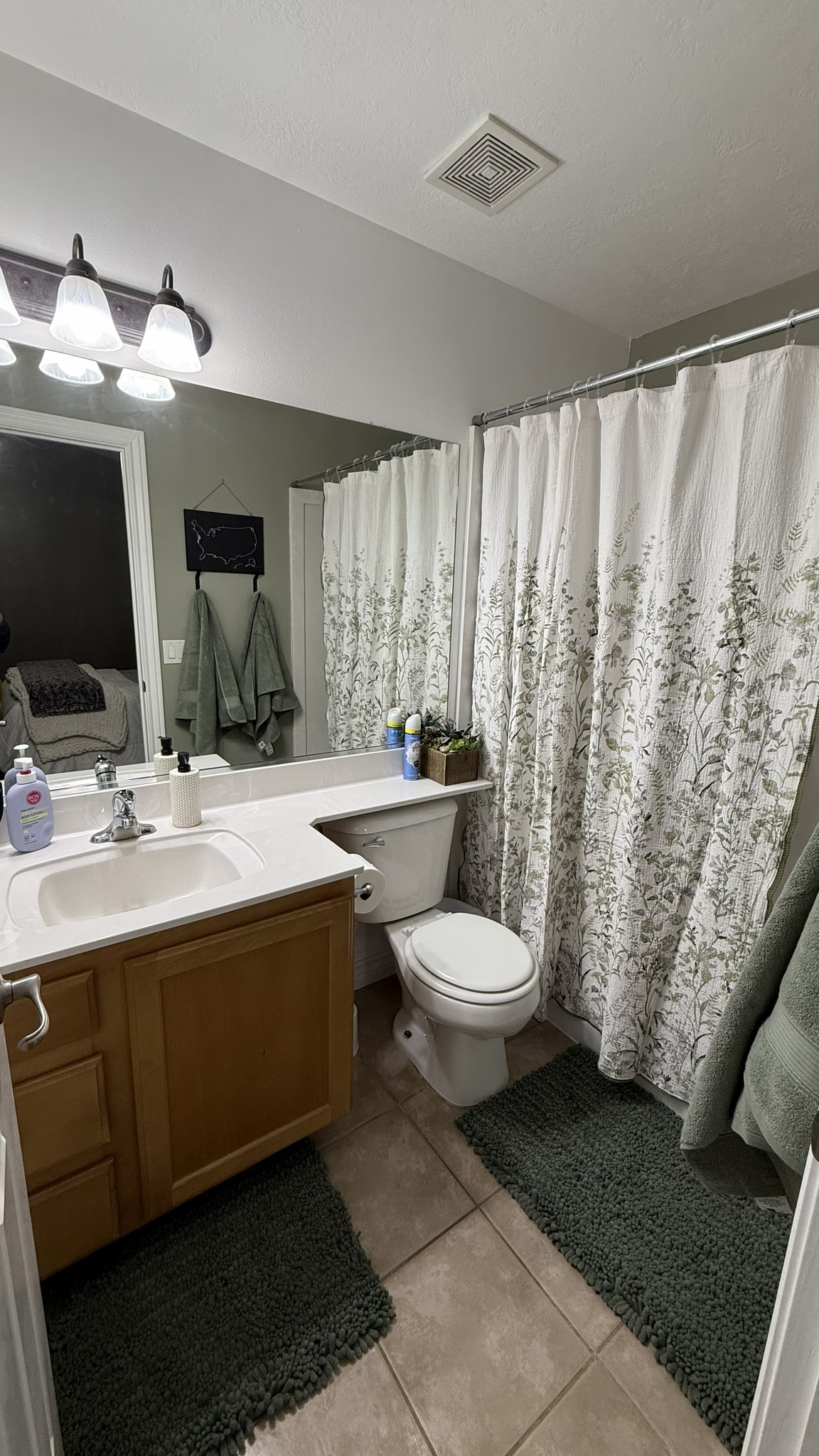 Building Photo - 1409 Northern View Dr