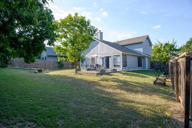 Building Photo - 2109 Waterway Bend