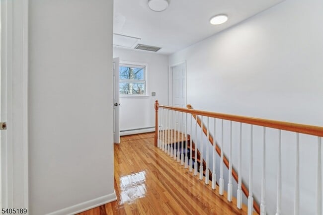 Building Photo - 30 Sanford Ave