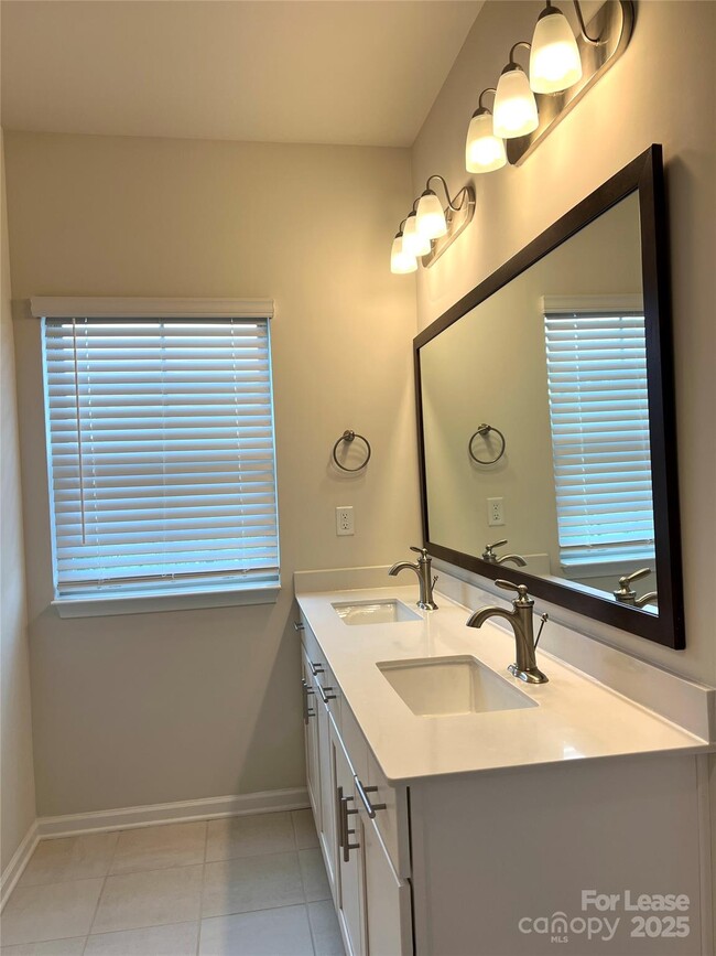 Building Photo - 4020 Harmony Hills Dr