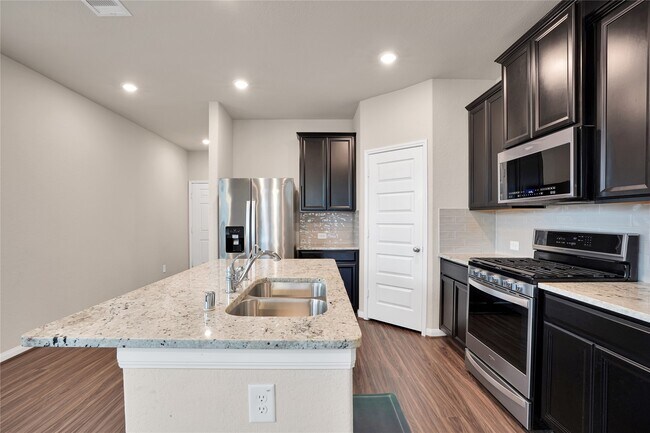Building Photo - 18821 Amaro Hills Dr
