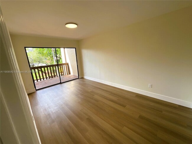 Building Photo - 7133 SW 115th Pl