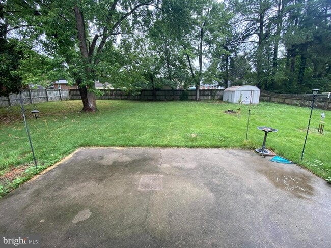 Building Photo - 802 Payton Dr