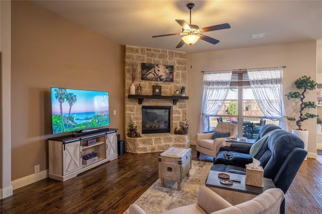 Building Photo - 9013 Athens Dr