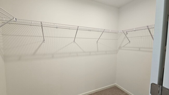 Building Photo - Spacious like new home in Hermitage FOR LEASE