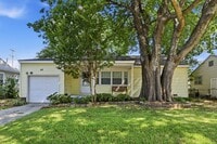 Building Photo - Remodeled Midtown Tulsa Bungalow – Classic Charm with Modern Updates!
