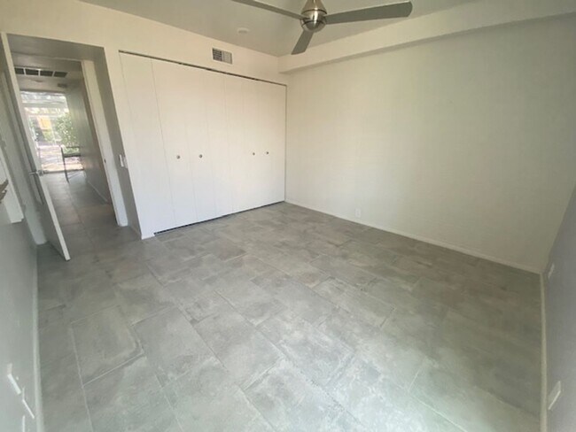 Building Photo - 4225 N 36th St
