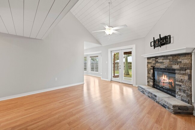 Building Photo - Charming 3 Bedroom in Destin!