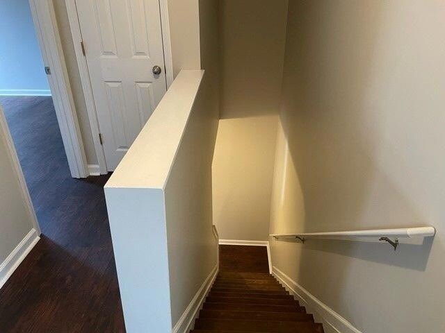 Building Photo - 2545 Avery Park Cir