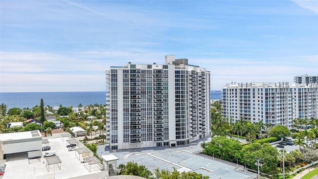 Building Photo - 2841 N Ocean Blvd