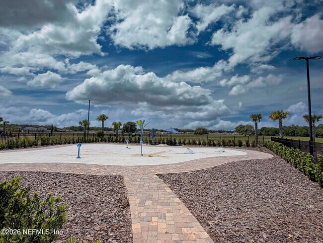 Building Photo - 462 Ardila Cir