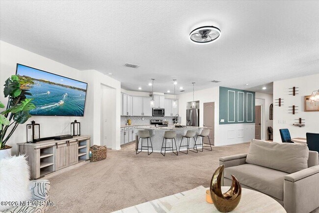 Building Photo - 595 Wild Rose Ln