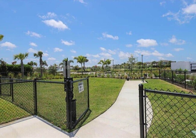 Building Photo - 12632 Night View Dr