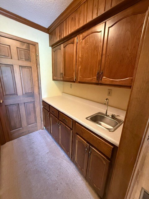 Building Photo - 590 Wedgwood Dr