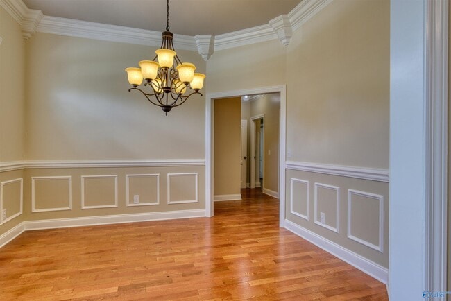 Building Photo - 105 Brac Cir SW