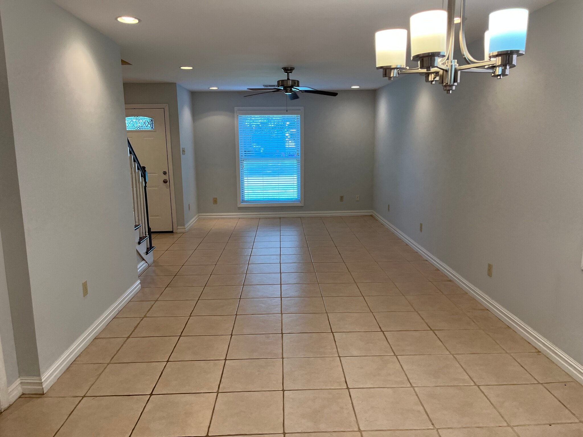 Living dining - 6803 Louisville St