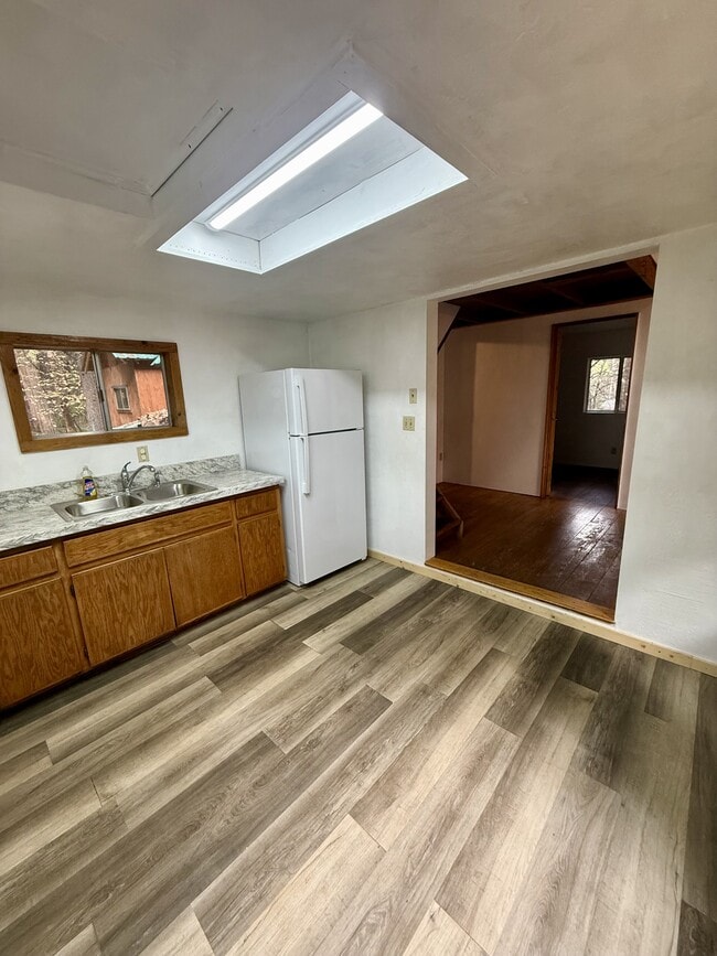 Building Photo - 17723 Lazy Dog Rd