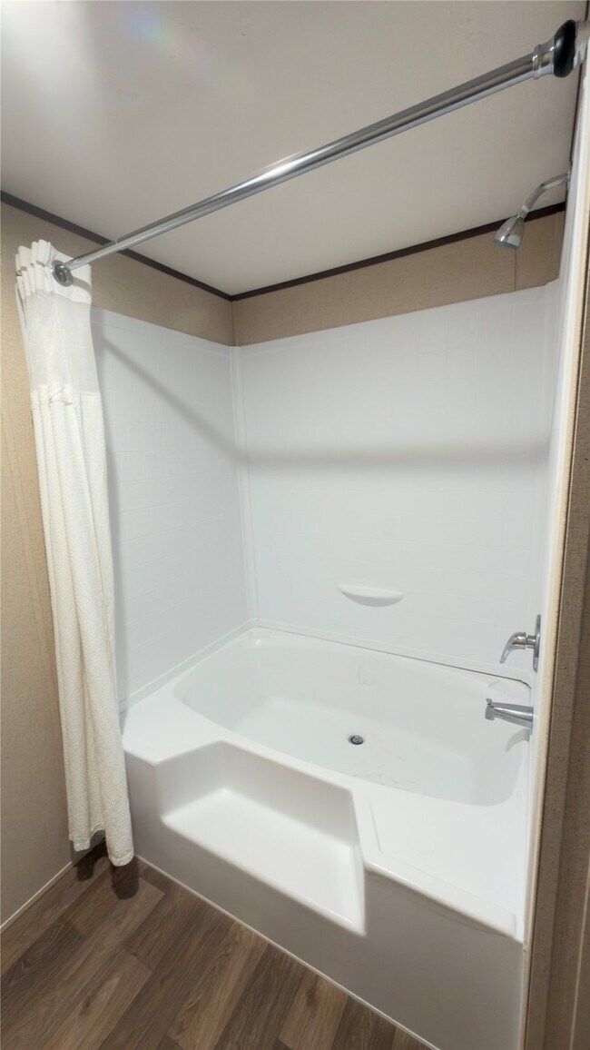 Building Photo - 7173 Rd 5878