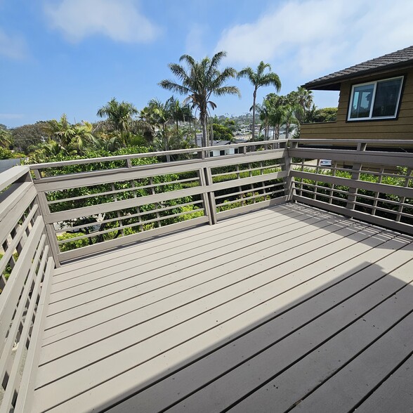 Building Photo - 777 Neptune Ave