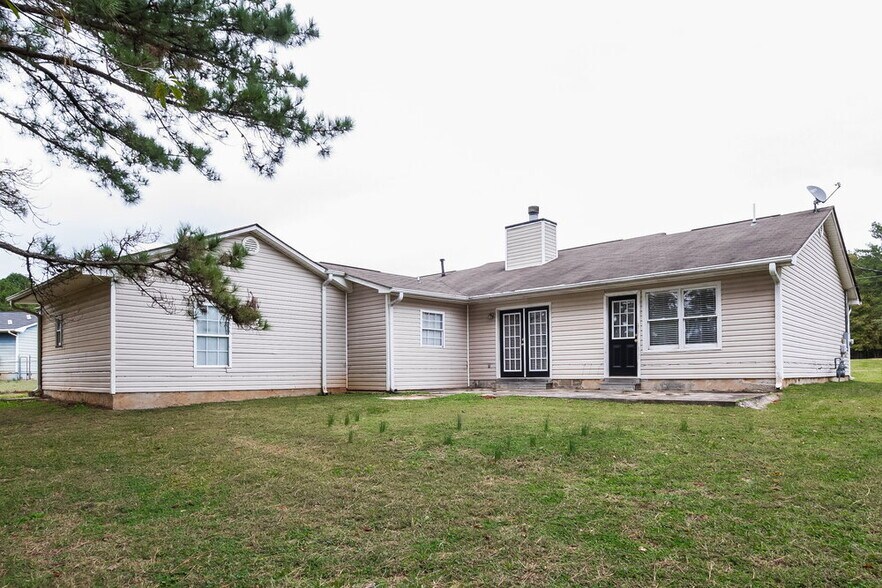 Building Photo - 350 Anna Ave