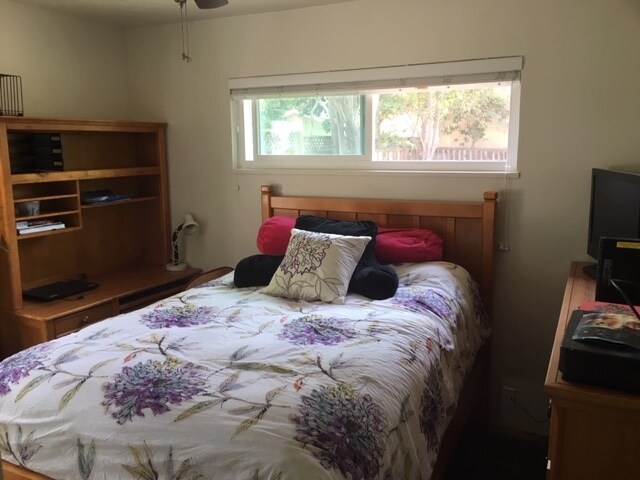 Bedroom 2 - 1051 Mango Ave