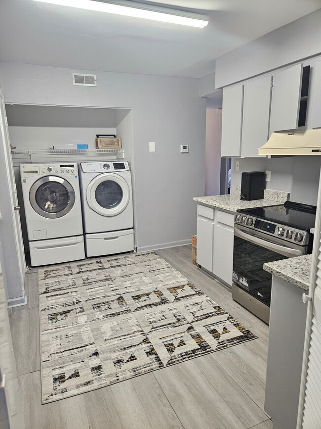 Building Photo - 11526 Turn Stone Ct