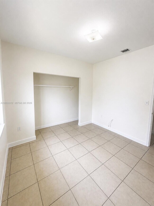 Building Photo - 26524 SW 138th Ave