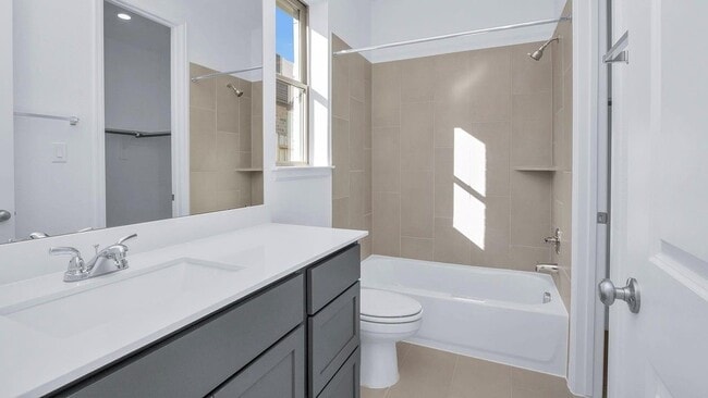 Building Photo - 42560 Rustico Rd