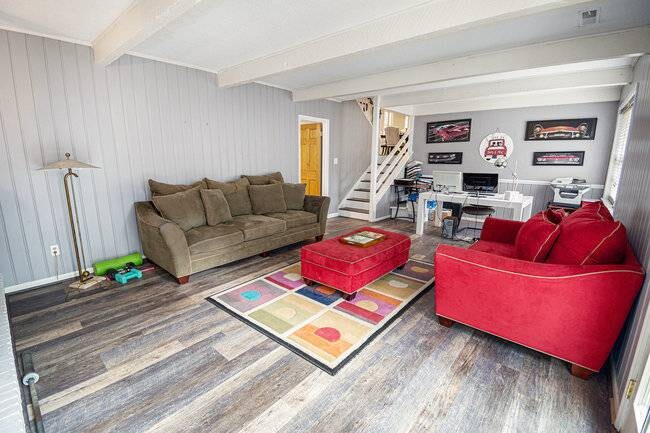 Building Photo - 2624 Chandalar Ln