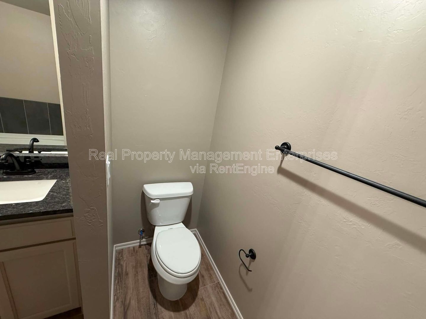 Building Photo - 29174 Osage Hls Dr