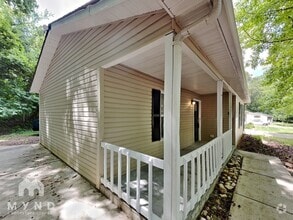 Building Photo - 207 American Dr