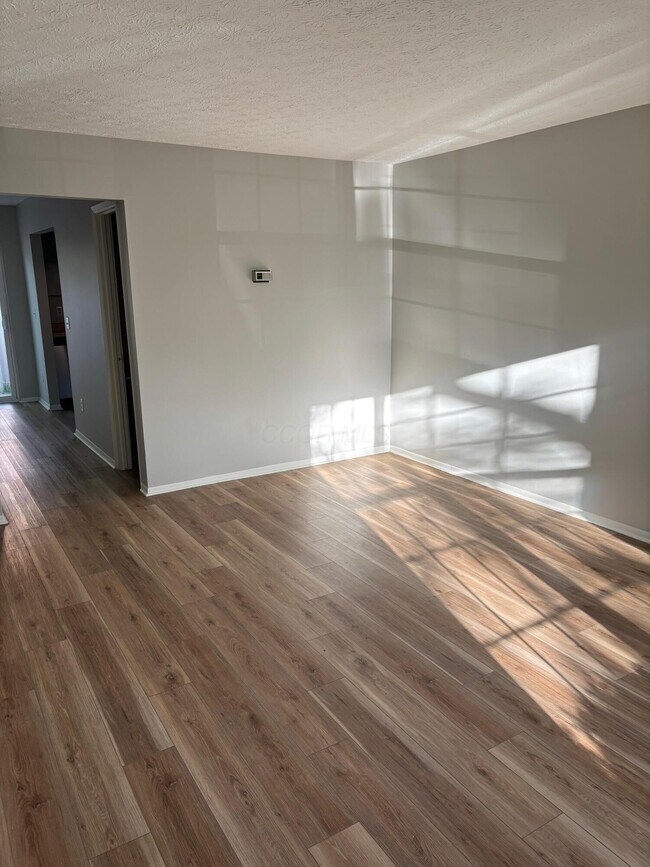 Building Photo - 7970 Trellage Ct