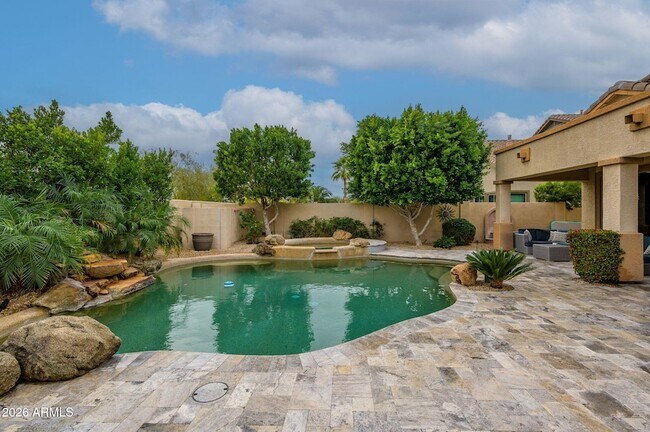 Building Photo - 7743 E Nestling Way