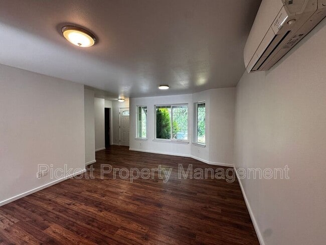 Building Photo - 1220 Audrey Ave