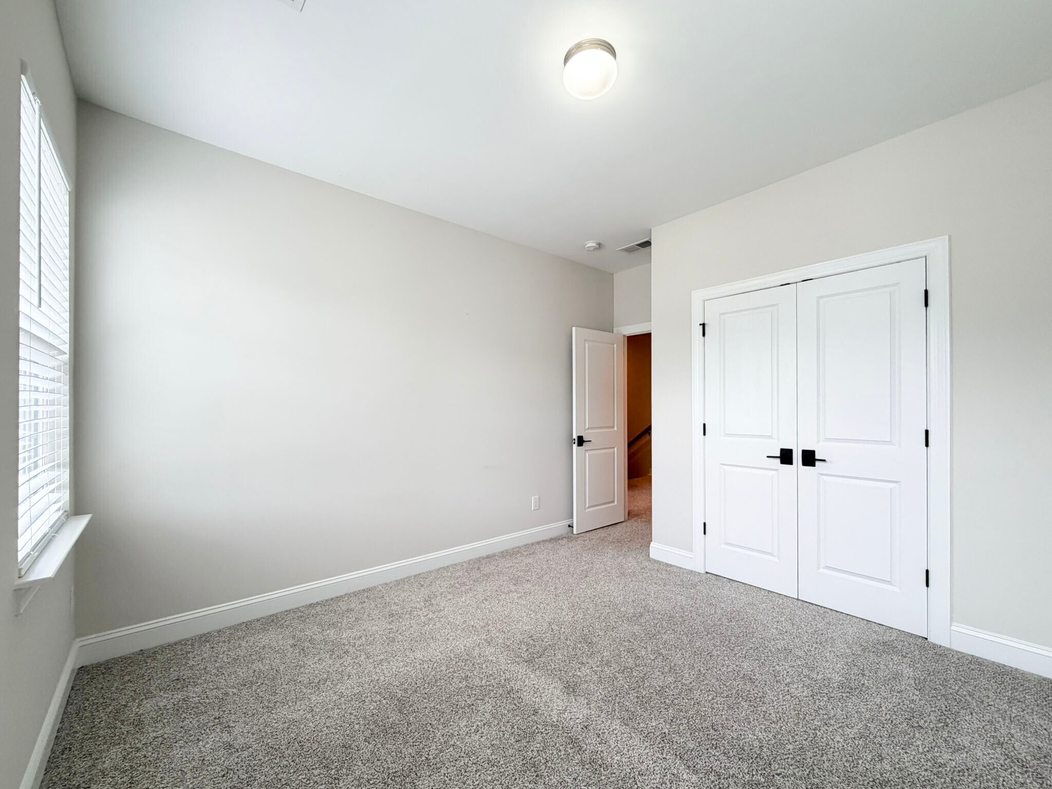 Building Photo - 829 Amley Pl