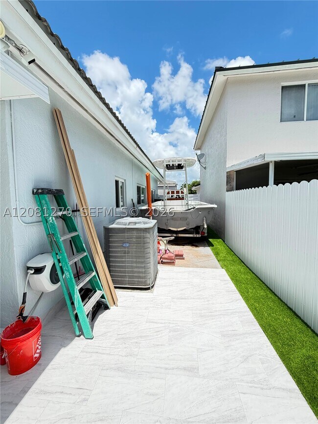 Building Photo - 12076 SW 251st St