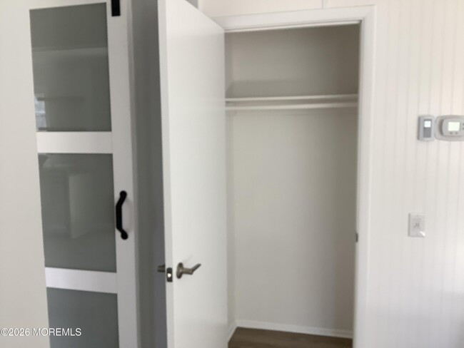 Building Photo - 7B Ivy St