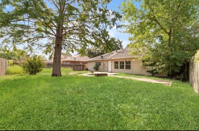 Building Photo - 19114 Indian Grass Dr