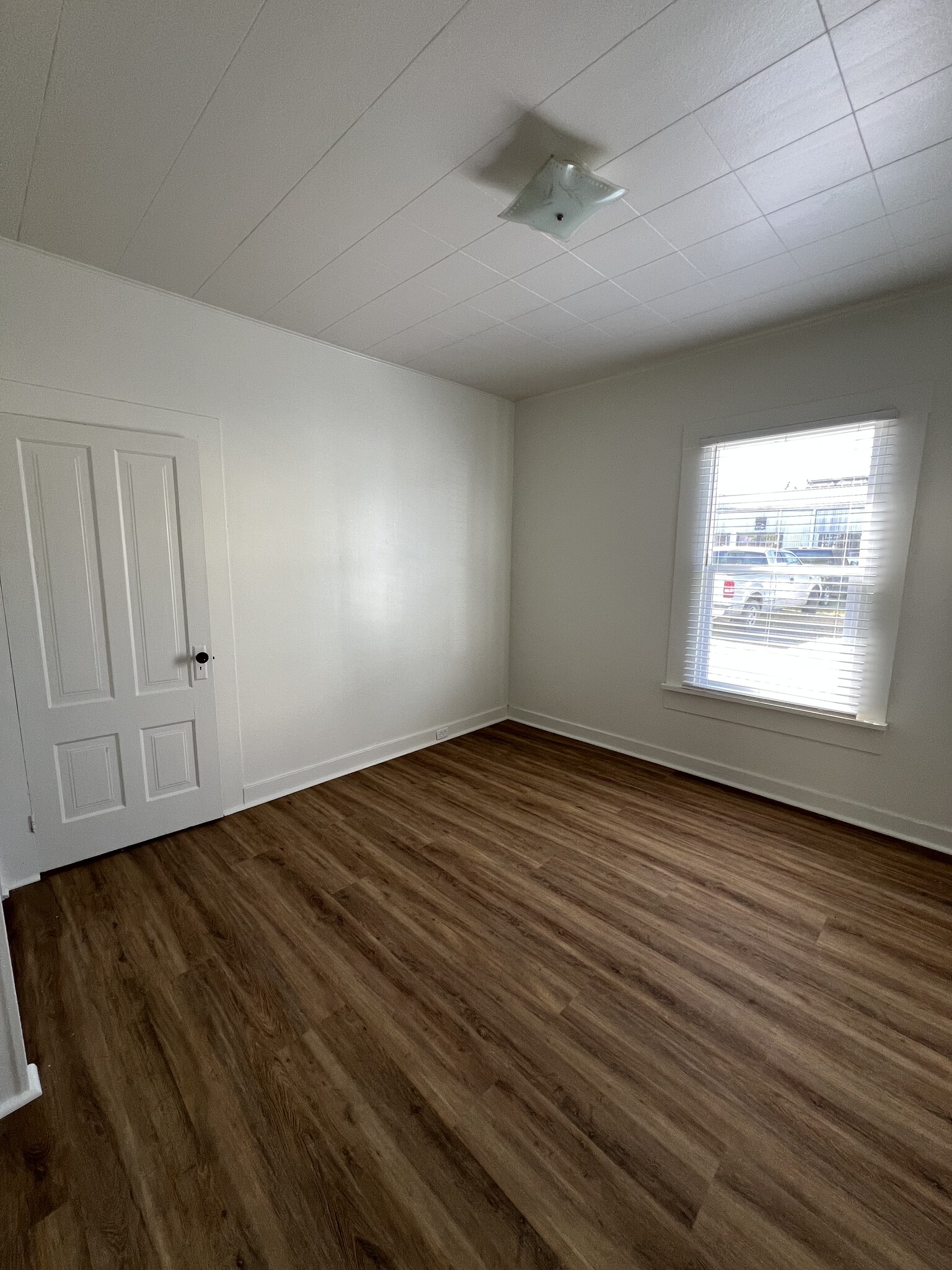 Downstairs bedroom off of kitchen - 557 Washington St