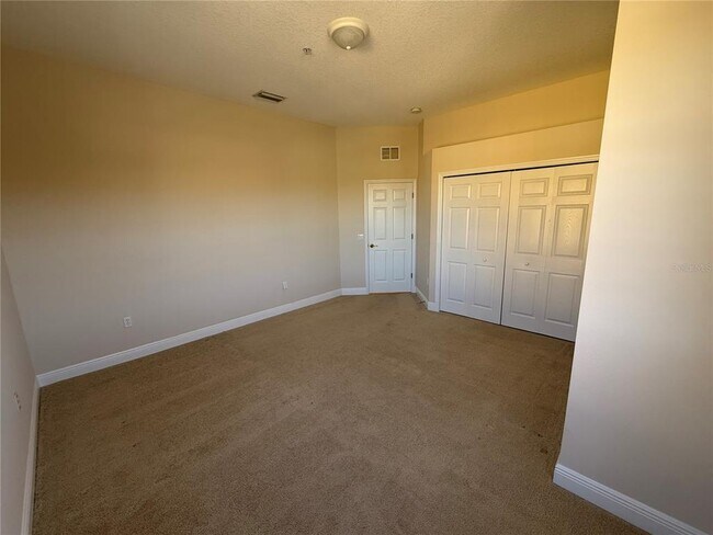 Building Photo - 8153 Miramar Way