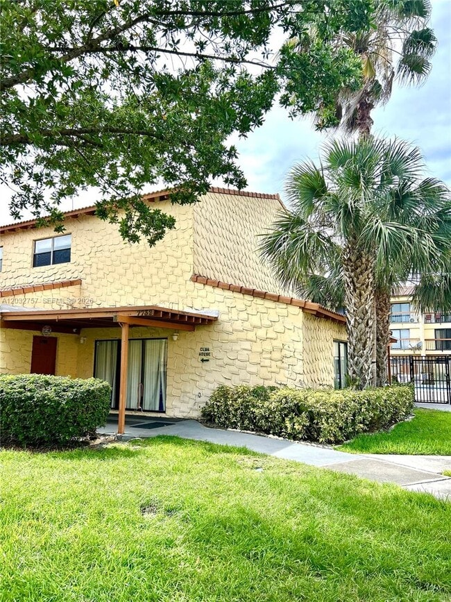 Building Photo - 4070 Sierra Terrace