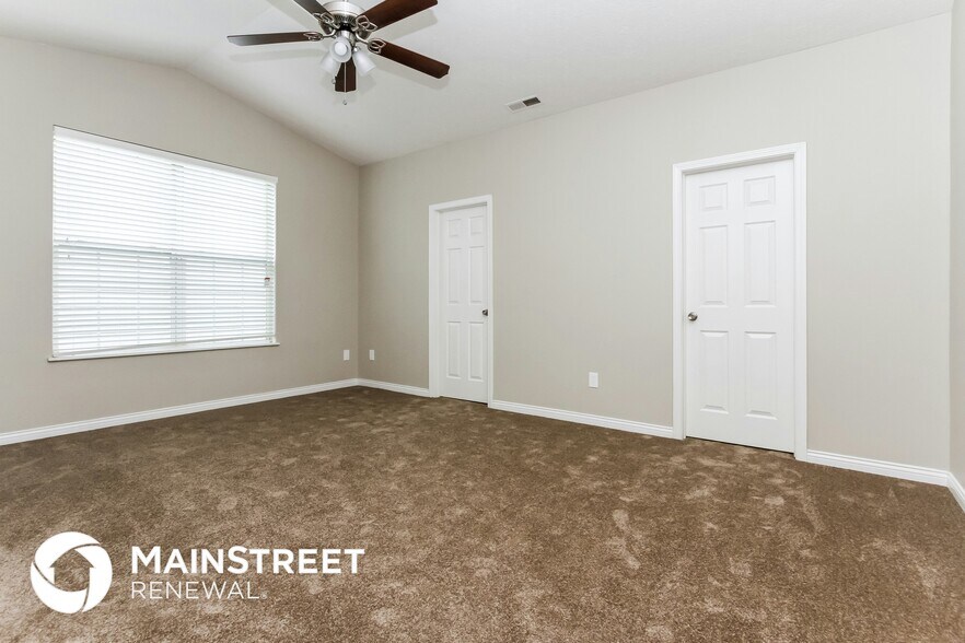 Building Photo - 1844 Venona Dr