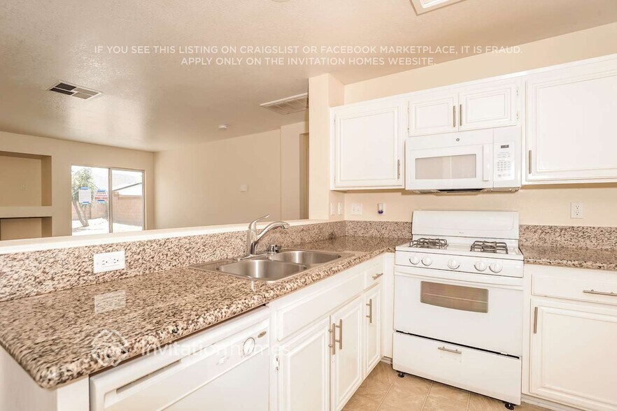 Building Photo - 6202 W Avenue J5