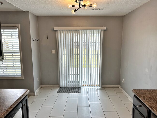 Building Photo - 144 Prelude Dr