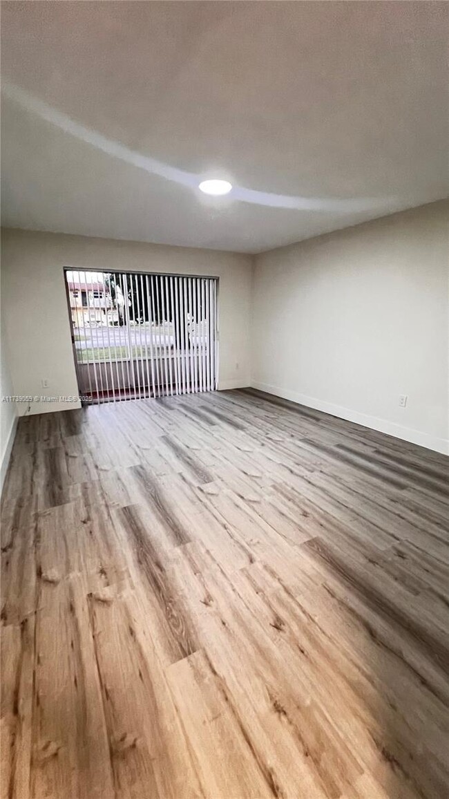 Building Photo - 1 bedroom in Aventura FL 33180