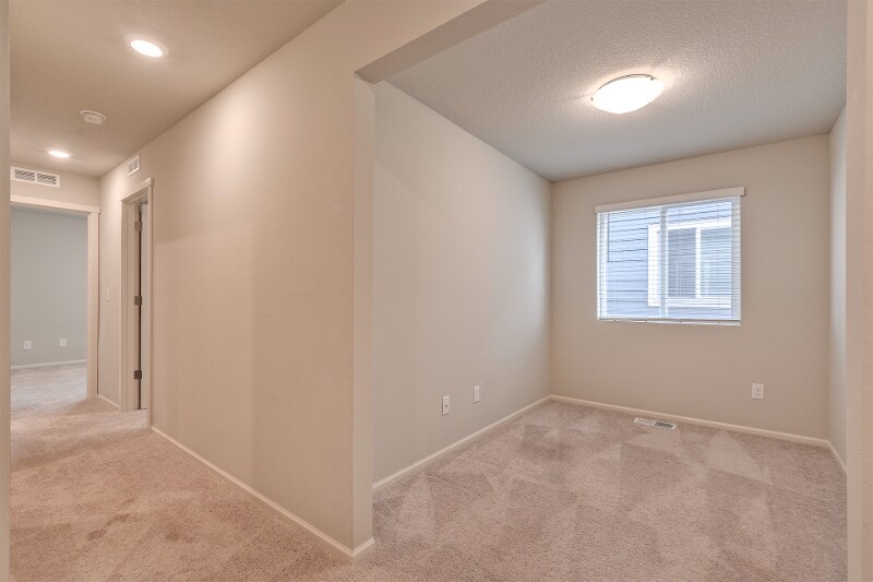 Building Photo - 31547 NW North Ave