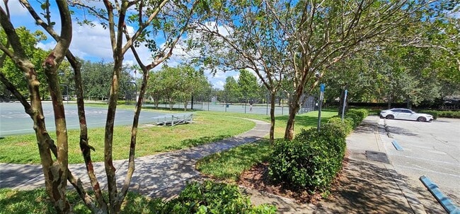 Building Photo - 12425 Fairlawn Dr