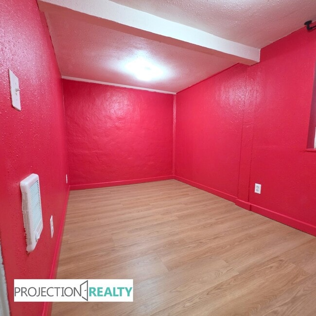 Building Photo - 4838 NE 99th Ave