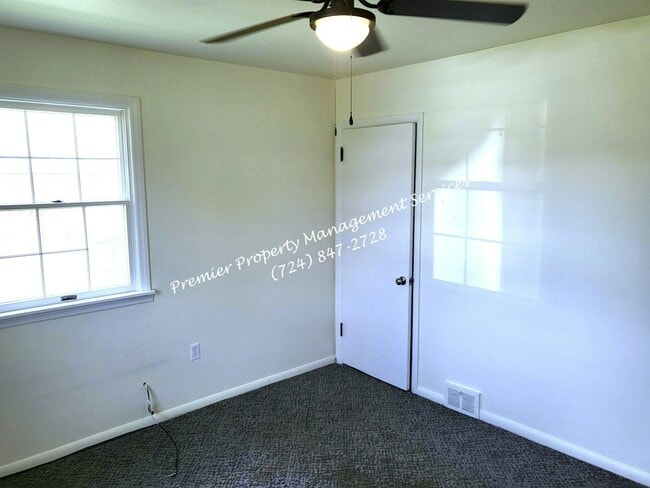 Building Photo - 136 Sawyer Dr