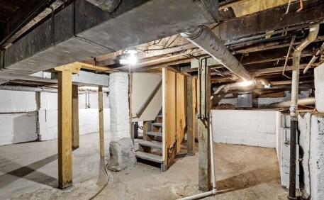 Building Photo - 6937 Etzel Ave